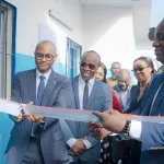 anoumabo-un-bloc-sanitaire-et-un-groupe-electrogene-offerts-au-centre-de-sante-communautaire