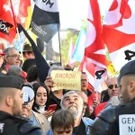 manifestations-en-france-des-ustensiles-de-cuisine-confisques-par-les-policiers