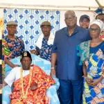 marcory-le-ministre-laurent-tchagba-parrain-de-l-intronisation-du-chef-central-des-aboures