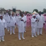 infas-la-premiere-promotion-des-maieuticiens-hommes-sages-femmes-prete-serment