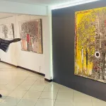 vernissage-le-peintre-gabriel-eklou-raconte-l-afrique-a-travers-le-baobab