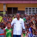 action-de-proximite-a-diabo-marcel-kouame-dieto-offre-une-ecole-primaire-au-village-de-sanzankro