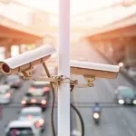 incivisme-routier-plus-de-900-vehicules-flashes-en-une-semaine-a-abidjan-des-conducteurs-interpelles