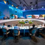 la-gouvernance-mondiale-en-introspection-sur-des-manieres-nouvelles-de-parler-du-tourisme