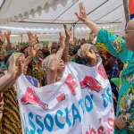 akeikoi-akyes-et-atchans-rendent-hommage-au-president-alassane-ouattara-en-presence-de-patrick-achi