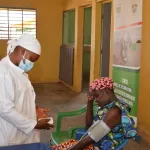 laleraba-seances-de-consultation-et-de-depistage-gratuites-des-maladies-cardiovasculaires-pour-les-populations