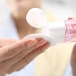 astuce-facile-voici-enfin-la-recette-de-l-eau-micellaire-maison