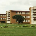 bouake-un-jeune-etudiant-trouve-mysterieusement-la-mort-10-jours-apres-la-soutenance-de-son-doctorat