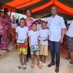 toumodi-promotion-de-l-excellence-saraka-telesfort-prime-les-meilleurs-eleves-de-pkouebo