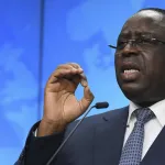 macky-sall-depuis-paris-nous-nous-maintiendrons-au-pouvoir