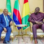 guinee-le-president-en-exercice-de-l-union-africaine-rencontre-le-col-doumbouya-mamadi-a-conakry