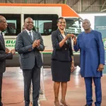 transport-urbain-quinze-derniers-minibus-abidjanais-remis-a-des-chauffeurs-les-exigences-d-amadou-kone