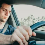 conseil-auto-dix-techniques-infaillibles-pour-ne-pas-vous-endormir-au-volant