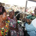 tiassale-alpha-sanogo-s-indigne-face-a-l-etat-de-delabrement-avance-du-marche-de-la-ville