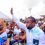 elections-municipales-a-marcory-le-candidat-yannick-bery-officiellement-presente-dans-une-liesse-populaire