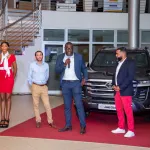 afterwork-toyota-le-directeur-des-operations-seraphin-ngaba-organise-une-double-ceremonie