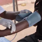 depistage-du-diabete-et-de-l-hypertension-une-campagne-initiee-par-un-operateur-mobile-lors-de-sa-caravane