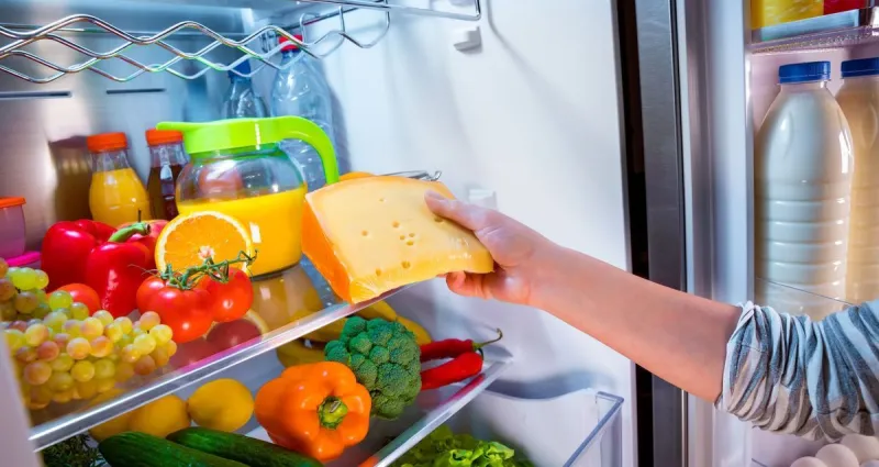 cosmetique-5-produits-cosmetiques-sortis-tout-droit-du-frigo-ou-d-un-placard-de-la-cuisine