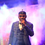 concert-gadji-celi-offre-une-ambiance-electrique-empreinte-de-la-nostalgie-can-senegal-92-a-son-public