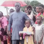 sakassou-promotion-de-l-excellence-un-cadre-prime-les-meilleurs-eleves-du-village-d-anozime