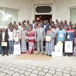 la-cei-remet-les-documents-electoraux-aux-candidats-en-preparation-des-elections-municipales-et-regionales