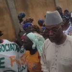 election-municipale-a-korhogo-issa-malick-coulibaly-recoit-un-accueil-chaleureux-lors-d-une-tournee