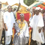 tindara-le-nouveau-chef-mathurin-doh-kone-intronise-en-presence-du-ministre-bruno-kone