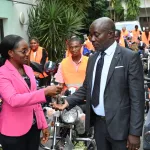 lutte-contre-le-travail-des-enfants-dominique-ouattara-mobilise-et-equipe-100-agents-verificateurs