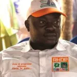 inondation-du-stade-d-ebimpe-awassa-abdul-evoque-la-divine-providence-et-apporte-son-soutien-a-danho-paulin