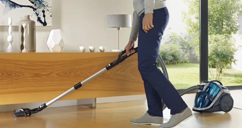 entretien-d-aspirateur-4-astuces-pour-eliminer-les-mauvaises-odeurs-de-votre-aspirateur