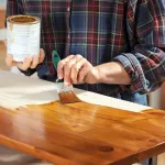 bon-a-savoir-2-astuces-faciles-et-naturelles-pour-teindre-le-bois