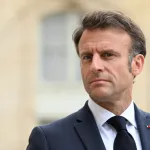 niger-la-france-annonce-les-departs-de-son-ambassadeur-et-de-ses-soldats-video