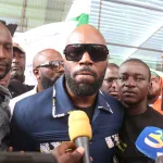 niger-l-activiste-kemi-seba-se-rend-a-niamey-et-lance-des-piques-contre-le-president-alassane-ouattara