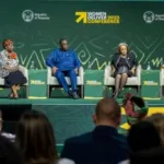 forum-mondial-des-adolescents-les-gouvernements-font-de-nouvelles-promesses