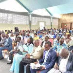 usage-responsable-des-medias-sociaux-les-chefs-d-etablissements-de-cote-d-ivoire-sensibilises