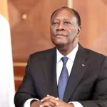 cote-d-ivoire-ouattara-reprend-la-main-sur-plusieurs-structures-strategiques-vers-un-nouveau-passeport-ivoirien
