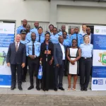 preparatoire-can-2023-le-personnel-de-police-de-l-aeroport-forme-sur-la-gestion-du-flux-des-passagers