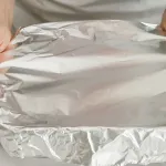 bien-etre-et-sante-4-erreurs-mortelles-que-tout-le-monde-fait-avec-le-papier-d-aluminium