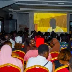 projection-de-film-des-jeunes-cineastes-font-renaitre-la-lutte-traditionnelle-a-man