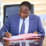 recherche-petroliere-sur-le-bloc-ci-705-au-large-de-fresco-des-nationaux-signent-un-contrat-avec-le-gouvernement