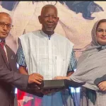 mode-une-nouvelle-distinction-pour-le-styliste-burkinabe-pathe-o