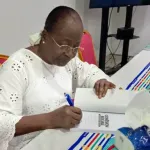 litterature-anna-manouan-evoque-la-resolution-de-crises-sociopolitiques-a-travers-les-yeux-des-jeunes-ivoiriens