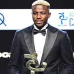 football-victor-osimhen-couronne-joueur-de-l-annee-2023-en-serie-a