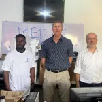 grand-bassam-le-centre-de-documentation-de-la-communaute-abel-equipe-en-materiels-informatiques