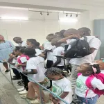 education-nationale-des-eleves-en-visite-a-la-bibliotheque-nationale-et-au-musee-de-civilisation