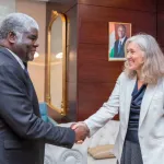 cooperation-cote-d-ivoire-ue-le-premier-ministre-robert-beugre-mambe-appelle-a-un-partenariat-equilibre