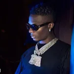 musique-en-depit-de-sa-fortune-et-sa-notoriete-le-chanteur-nigerian-wizkid-avoue-ma-vie-n-a-plus-de-sens