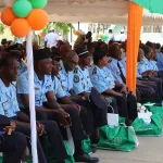 fppn-255-policiers-souscripteurs-de-l-efc-recoivent-un-cheque-de-398-311-913-fcfa-a-l-oree-de-leur-retraite