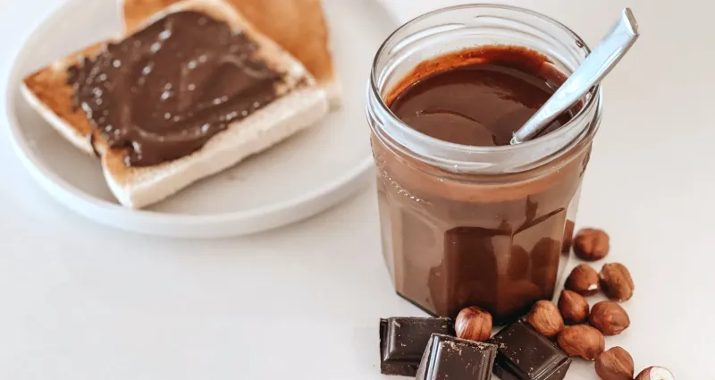 chocolat-fait-maison-la-recette-secrete-d-une-pate-a-tartiner-maison-encore-meilleure-que-le-nutella