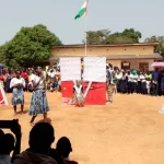journee-recreative-au-lycee-moderne-aka-aouele-les-eleves-celebrent-les-cultures-de-l-ouest-du-pays